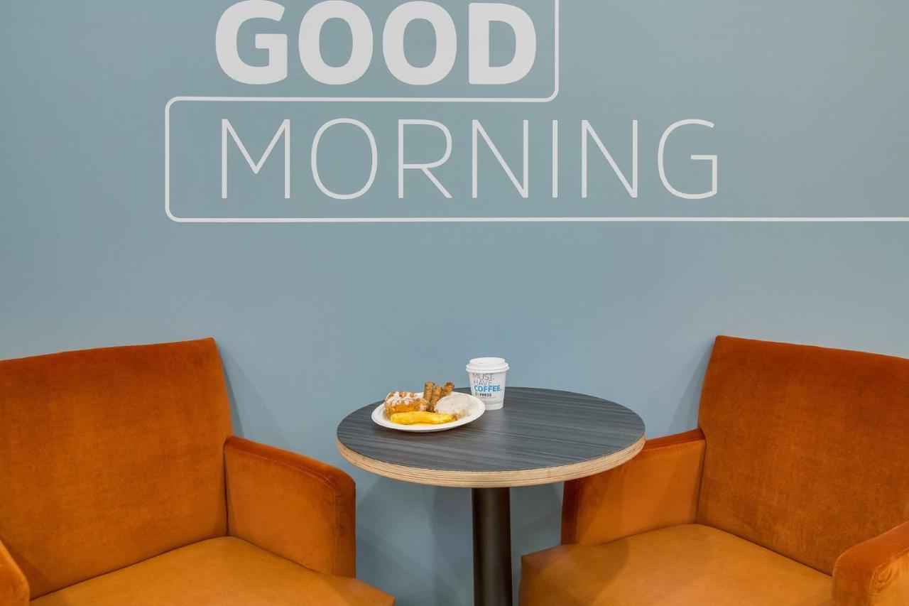 Holiday Inn Express & Suites Custer-Mt Rushmore Εξωτερικό φωτογραφία