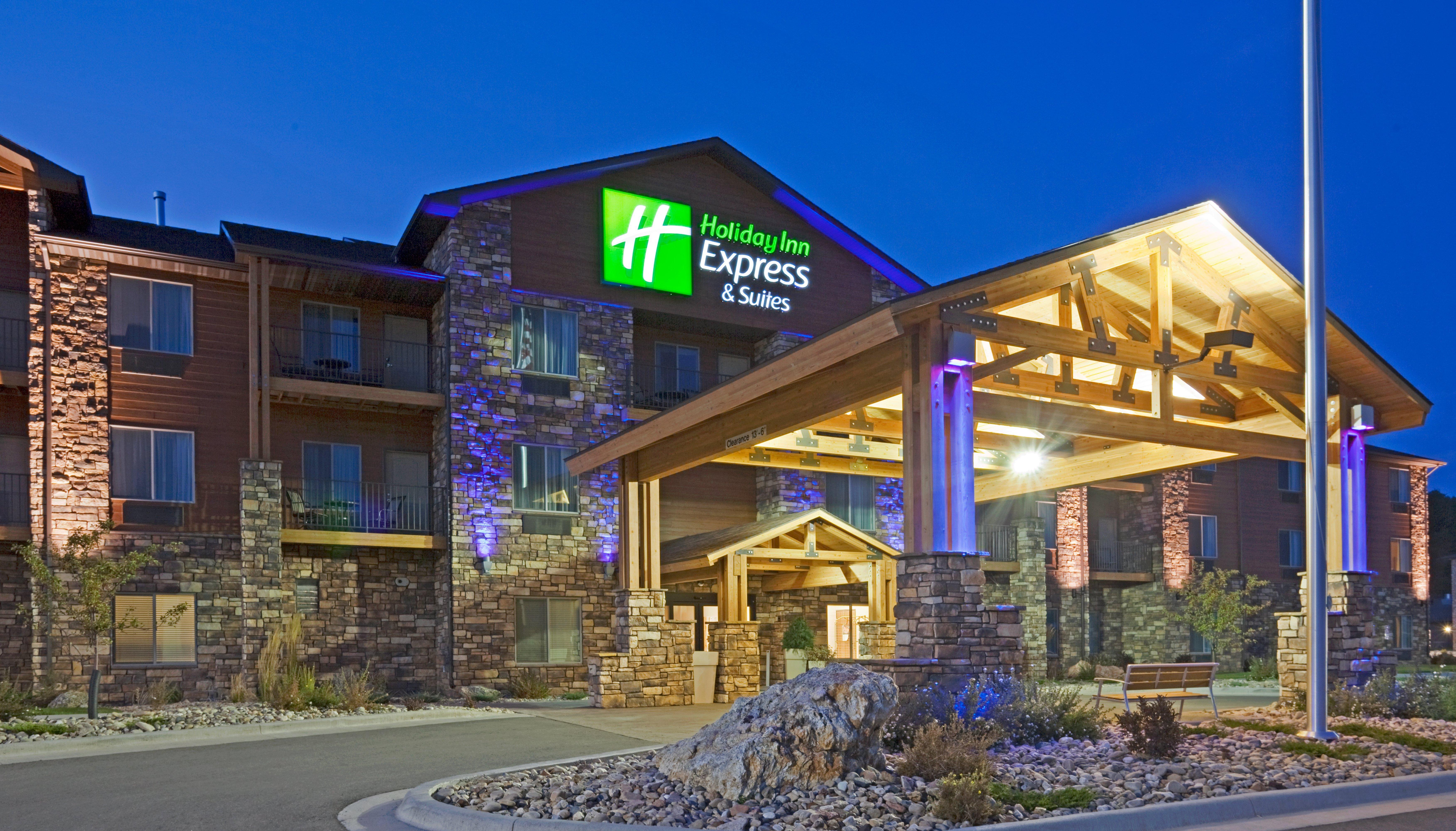 Holiday Inn Express & Suites Custer-Mt Rushmore Εξωτερικό φωτογραφία