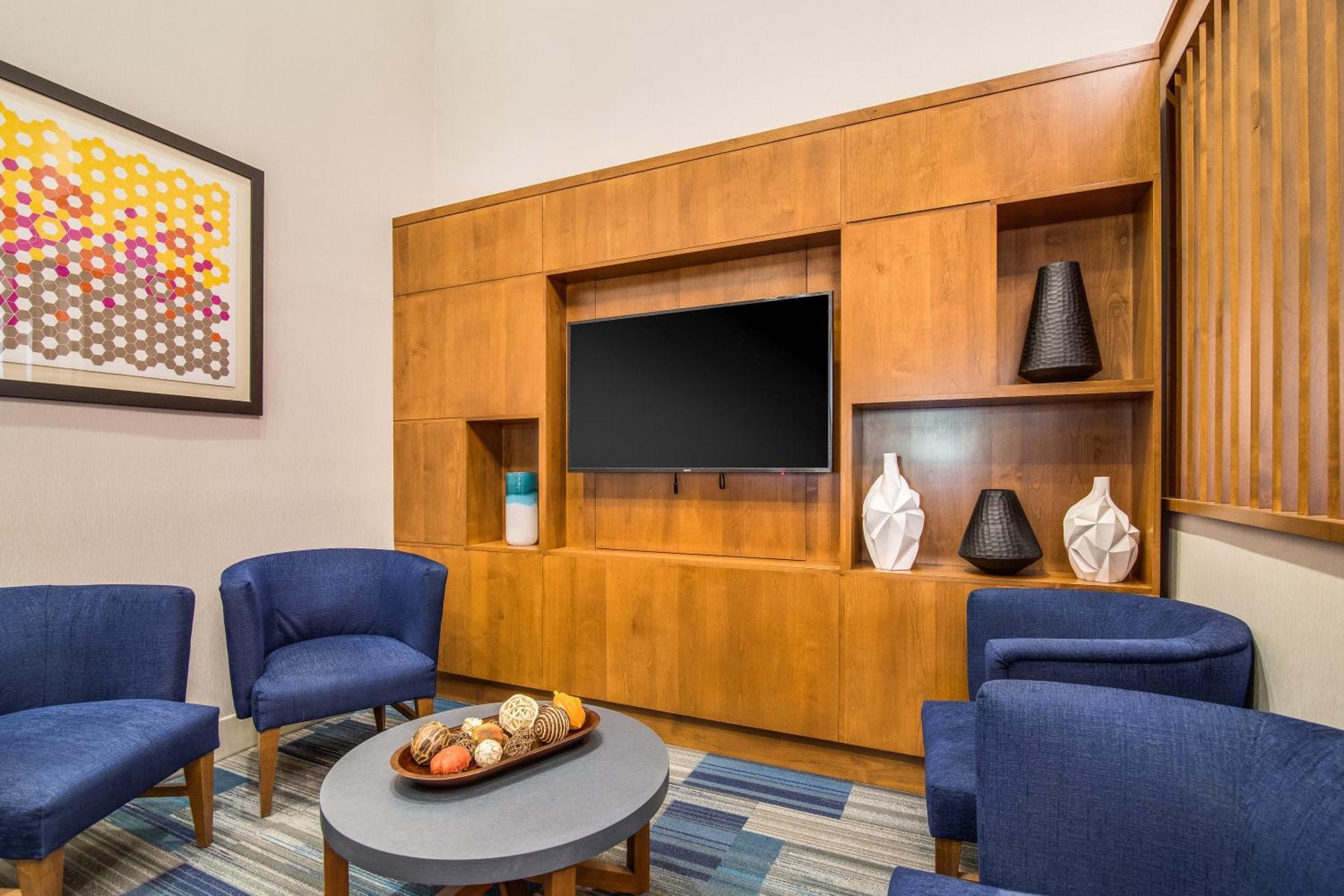 Holiday Inn Express & Suites Custer-Mt Rushmore Εξωτερικό φωτογραφία
